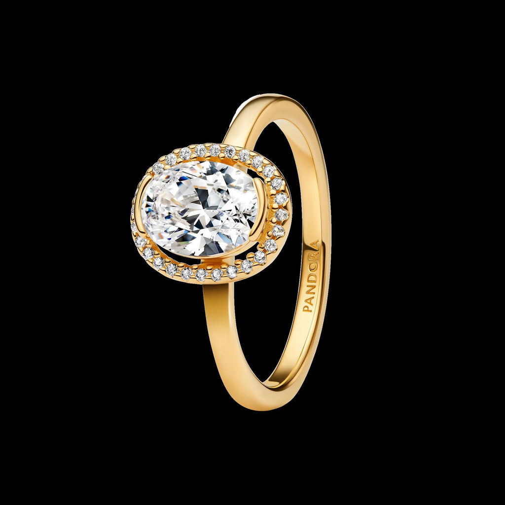 Oval Sparkling Halo Ring