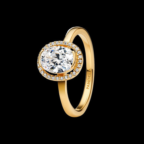 Oval Sparkling Halo Ring